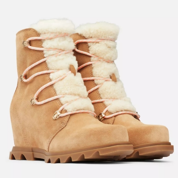 Sorel Boots - Picture 7 of 16